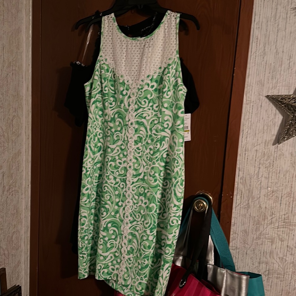 Knee length dress new with tags size 14